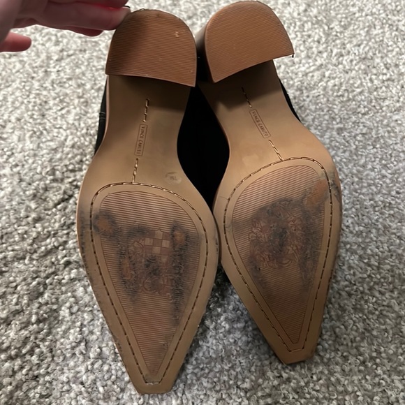 Vince Camuto Wenmina Bootie - Picture 6 of 6